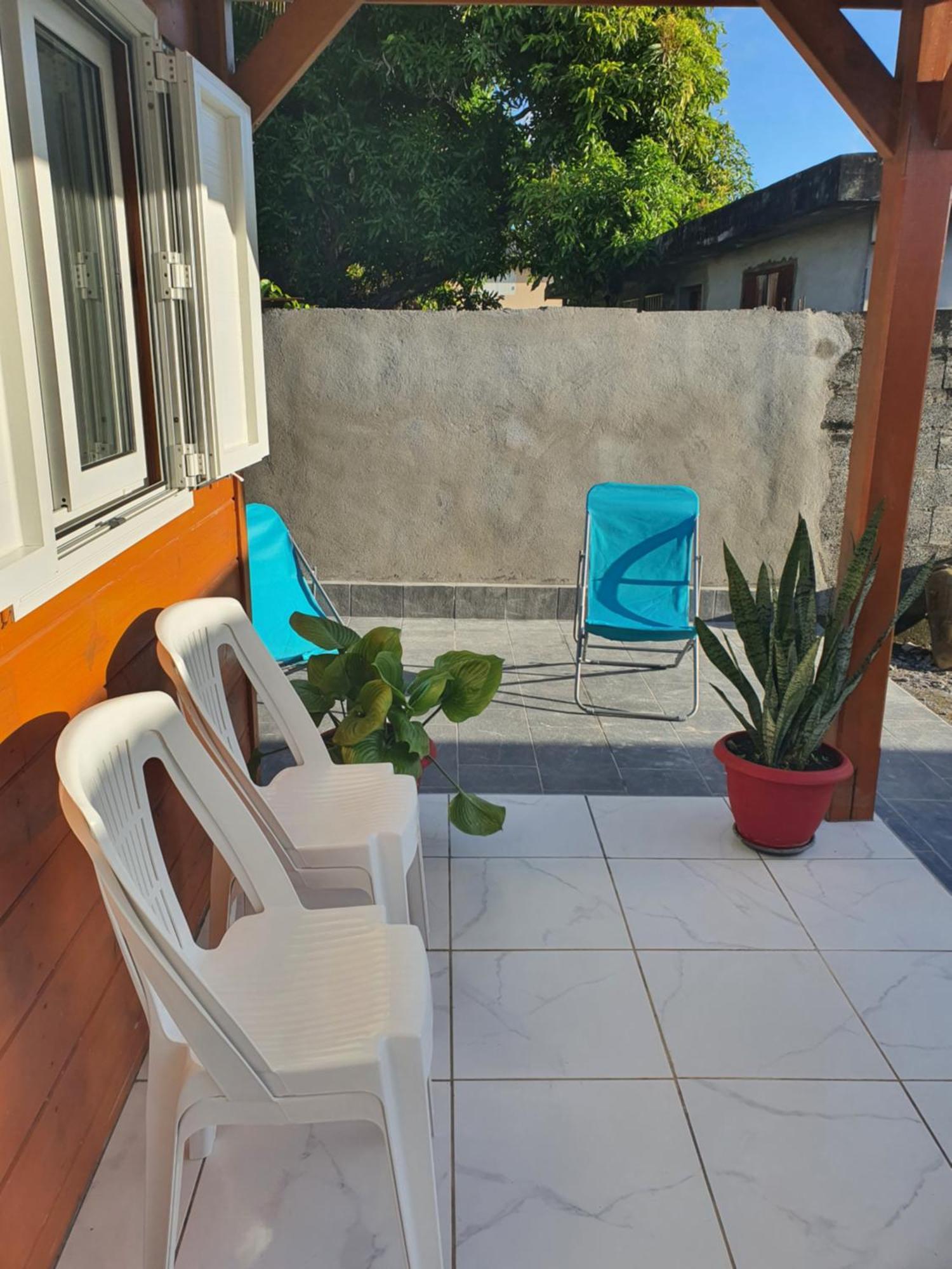 Bungalow Vacances Sainte-Rose Dış mekan fotoğraf